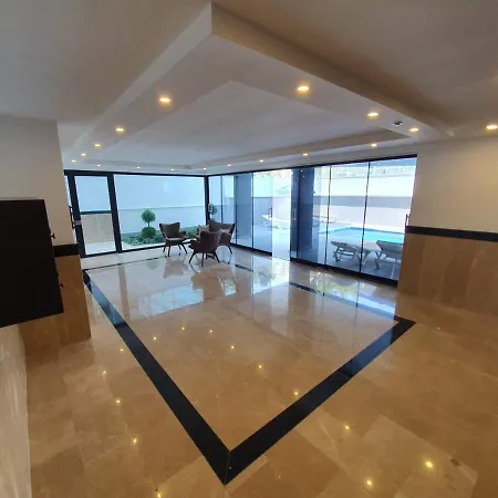 Kleopatra City Ii Luxury *